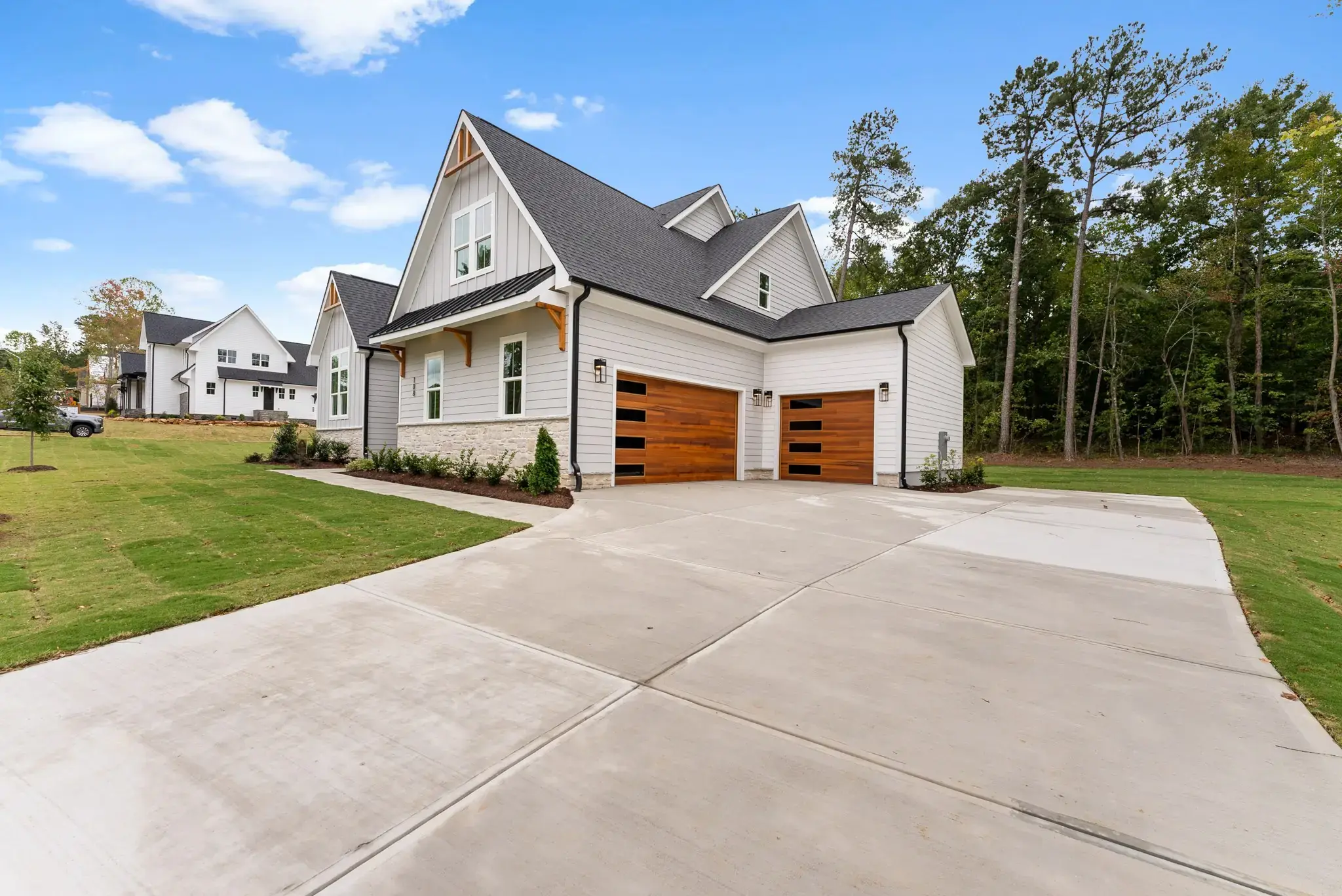108 Red Cardinal Court, garage and driveway