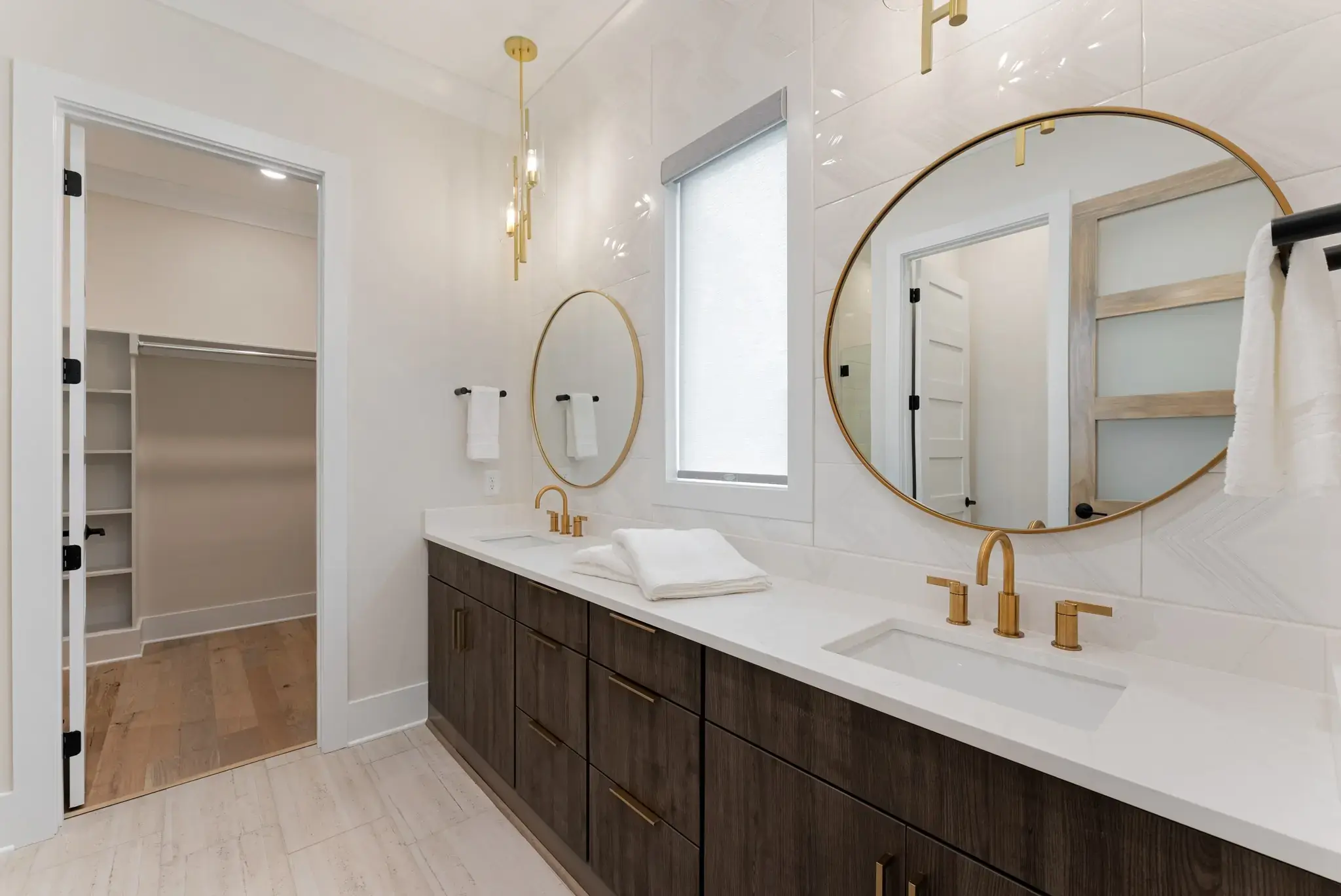 108 Red Cardinal Court, primary bath