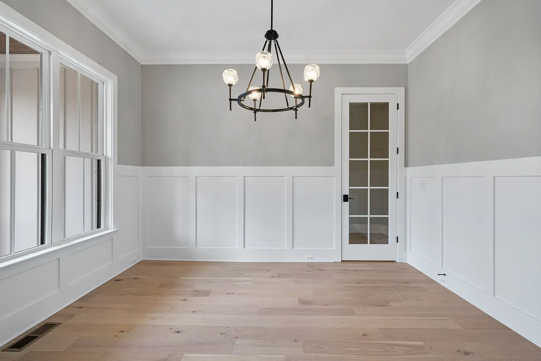 6504 Prescott Shore Drive, dining room