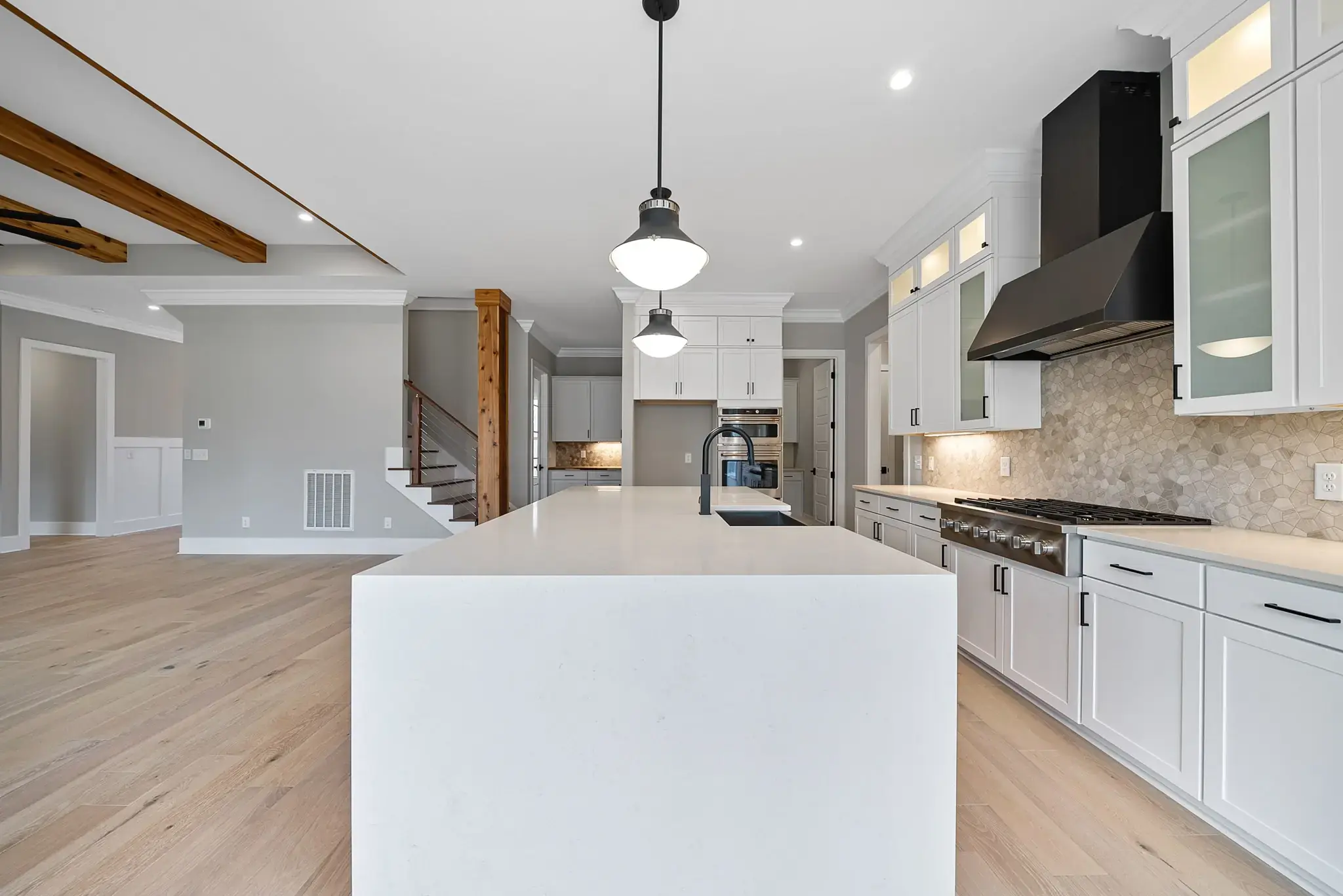 6504 Prescott Shore Drive, kitchen